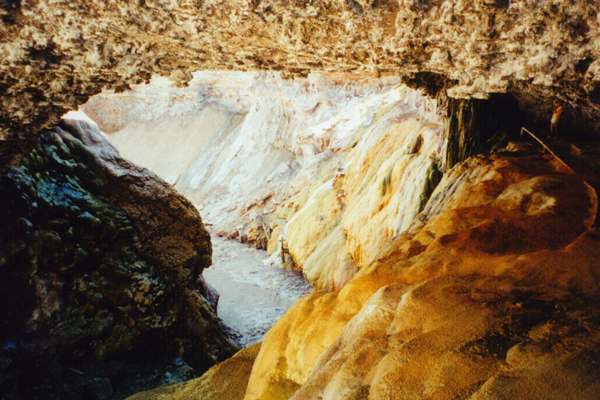 Puente del Inca (the bridge of the Incas)