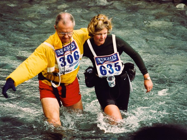 C-to-C-038: River crossing with S-J Weir.